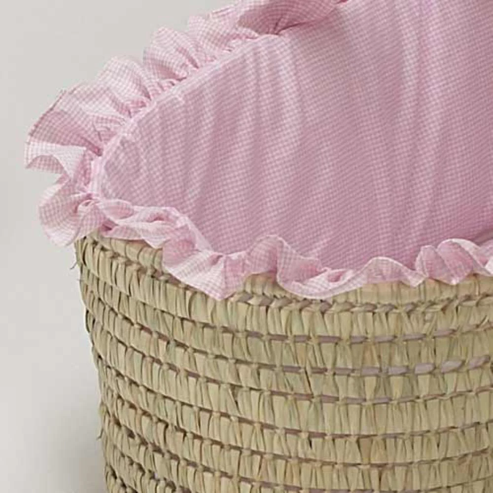Classic Gingham Woven Moses Basket - Image 3
